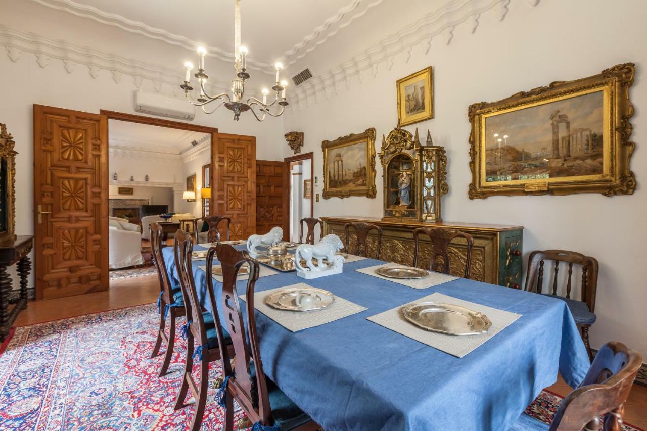 Villa Elvira, Exclusive Pool And Gardens In The Heart Of Sevilla Exterior foto