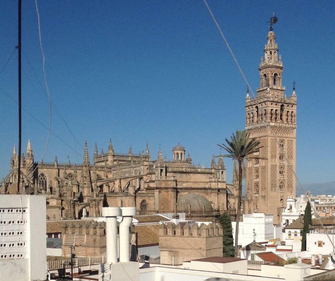 Villa Elvira, Exclusive Pool And Gardens In The Heart Of Sevilla Exterior foto