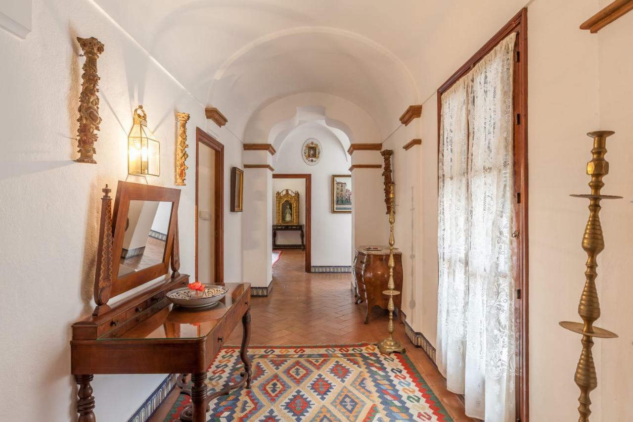 Villa Elvira, Exclusive Pool And Gardens In The Heart Of Sevilla Exterior foto
