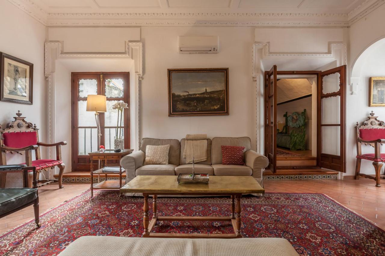 Villa Elvira, Exclusive Pool And Gardens In The Heart Of Sevilla Exterior foto