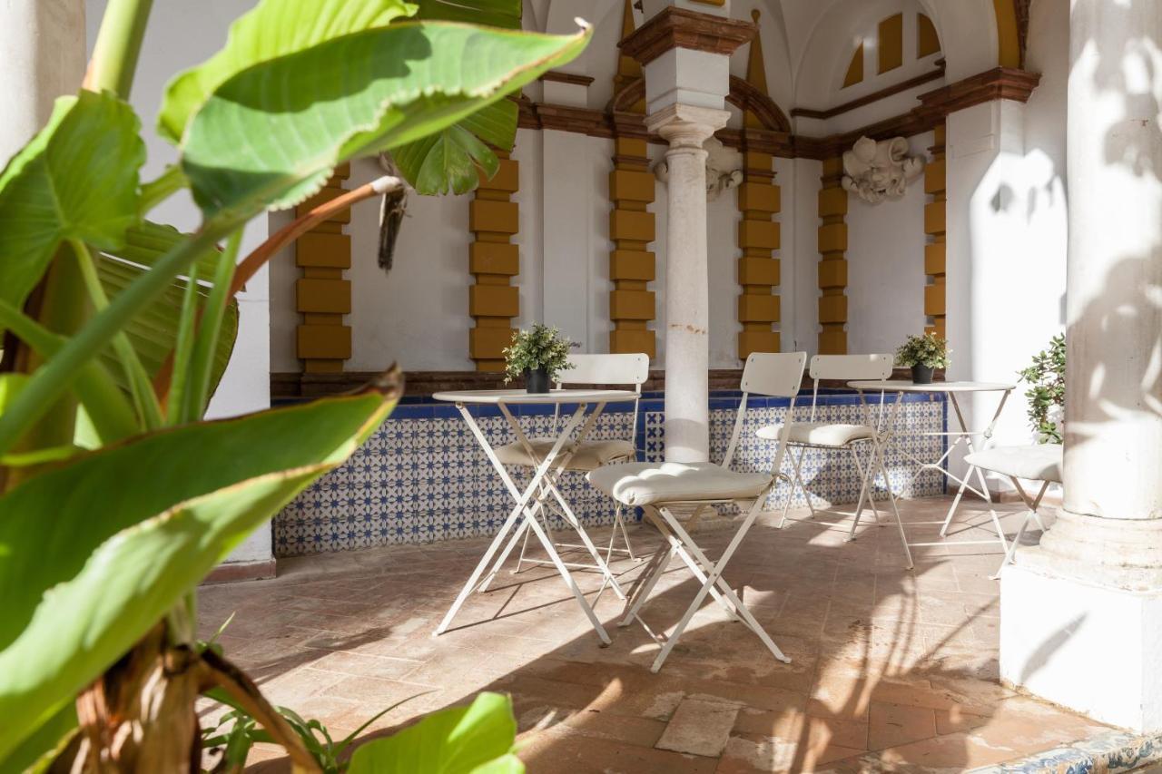 Villa Elvira, Exclusive Pool And Gardens In The Heart Of Sevilla Exterior foto