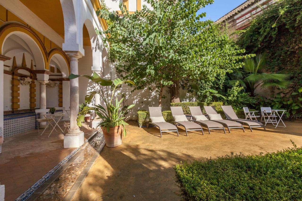 Villa Elvira, Exclusive Pool And Gardens In The Heart Of Sevilla Exterior foto